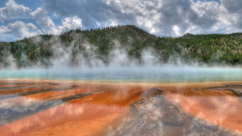 Grand Prismatic Spring (Midway Geyser Basin)