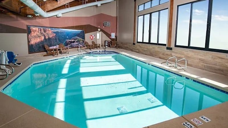 Grand Canyon Hotel & Suites