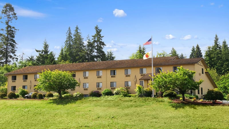 Super 8 by Wyndham Port Angeles at Olympic National Park